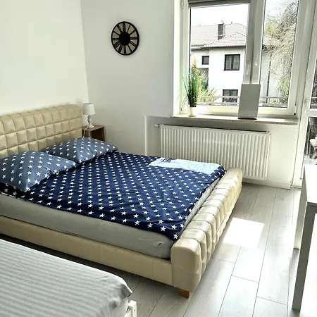 アパート White House