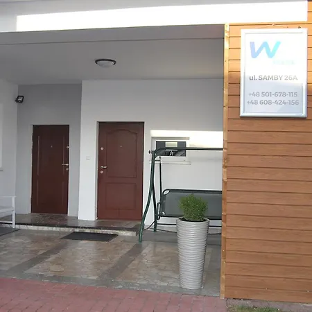 White House アパート ワルシャワ