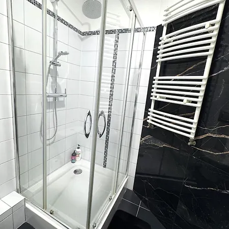 White House アパート