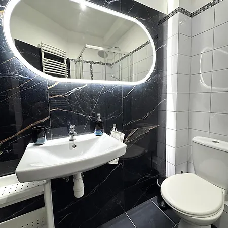 アパート White House